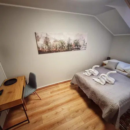 Bed & Breakfast Stolarnia *